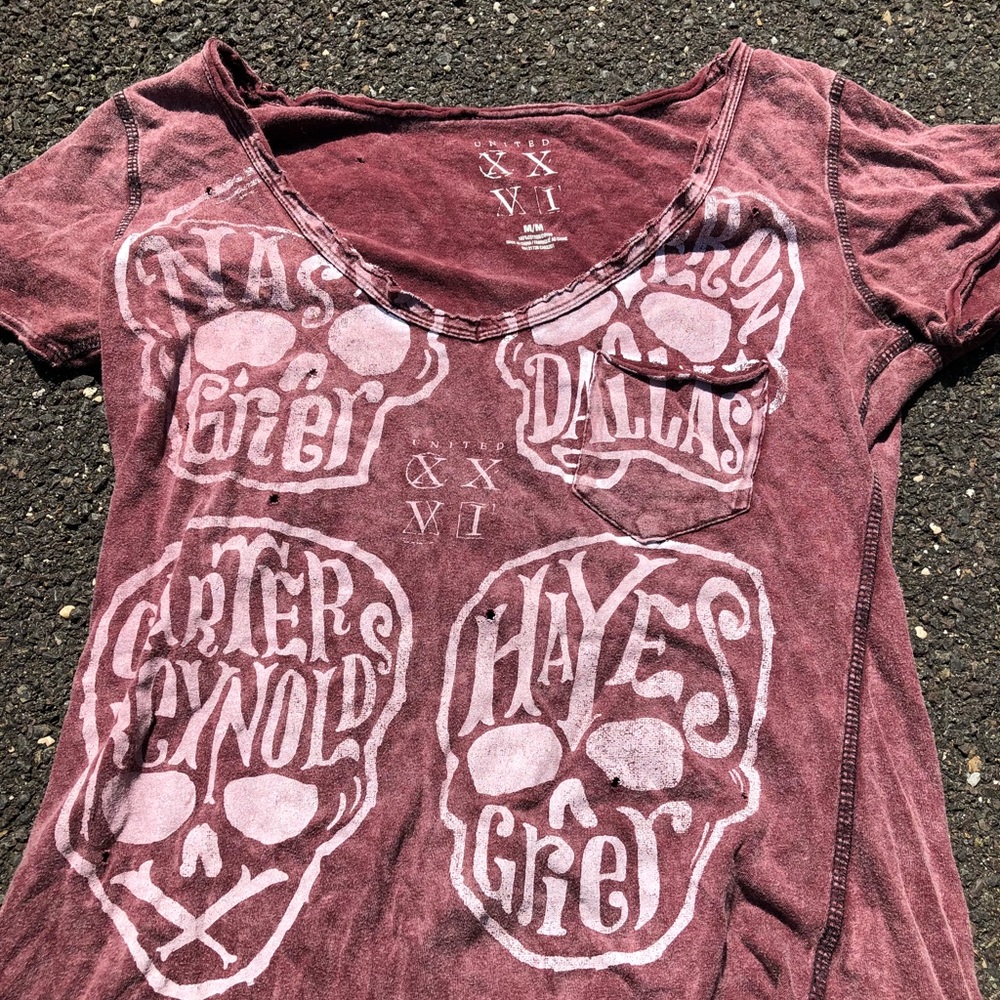 Aeropostale United XXVI Distressed Tee